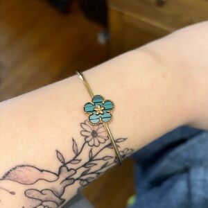 Green Flower Adjustable Bracelet
